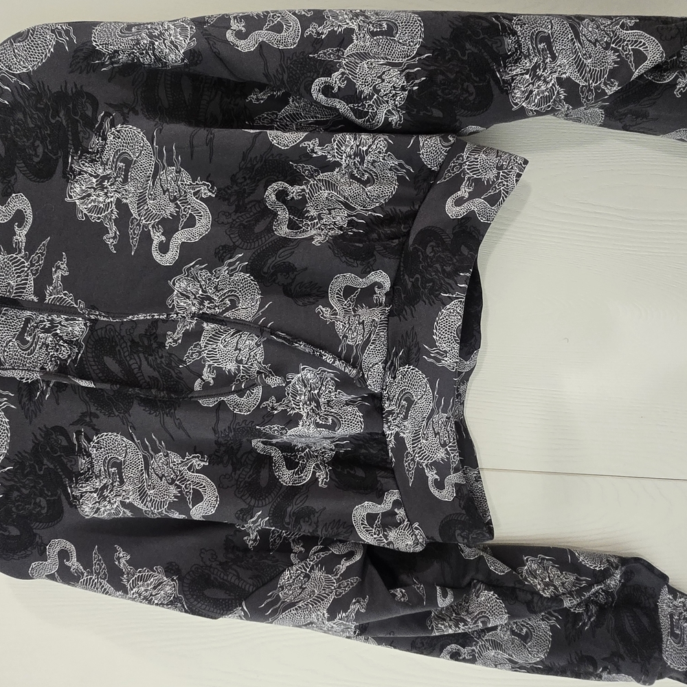 Charlotte Russe Black V-Neck Sweater with White Dragon Print